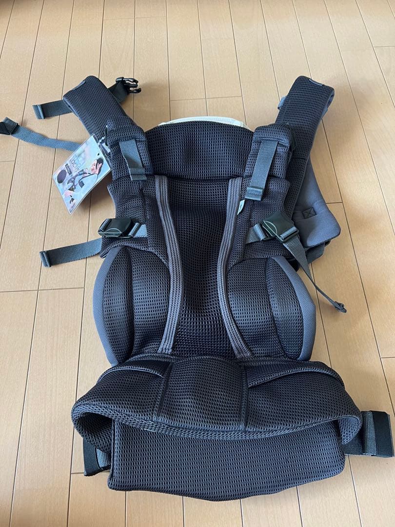 Aprica ラクリス　抱っこ紐 ダークグレー 楽天市場】アップリカ ラクリス 抱っこ紐 ダークグレー 新生児 Aprica