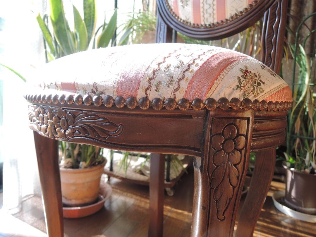 《12/28限定》お値下げ　24時間以内発送 アンティーク猫足チェア　ロココ調