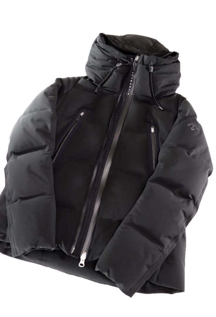 ☆美品☆DESCENTEデサント/水沢ダウン/オルテラインダウンジャケットM/黒