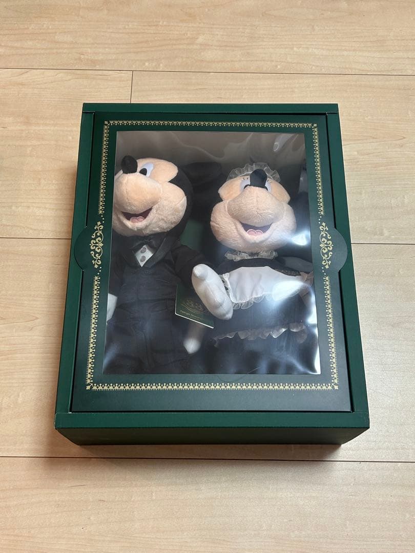 会員制レストラン club33 限定 ミッキーミニー ぬいぐるみ 限定品 ディズニー クラブ 33 40周年限定 ミッキー＆ミニー ぬいぐるみ