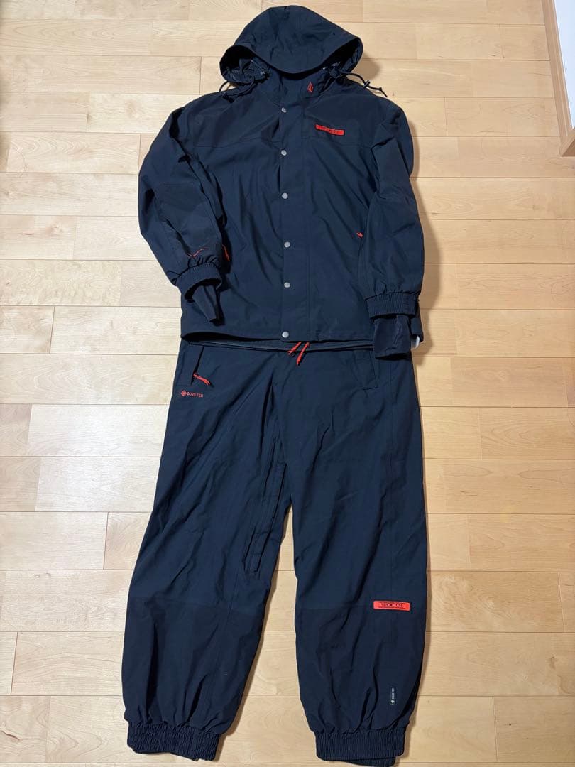 激レア　VOLCOM Longo Gore-Tex US mサイズ　上下セット