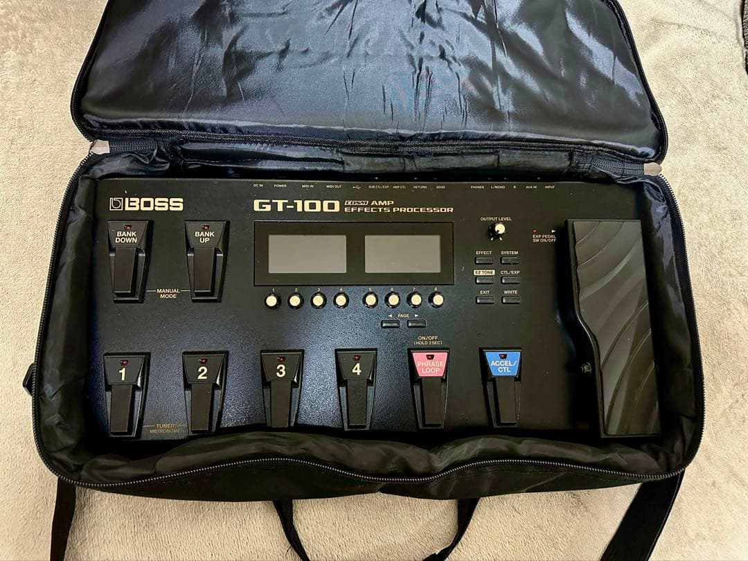 完動品！BOSS GT-100 本体＋AC＋取説＋USB＋ケース付属！
