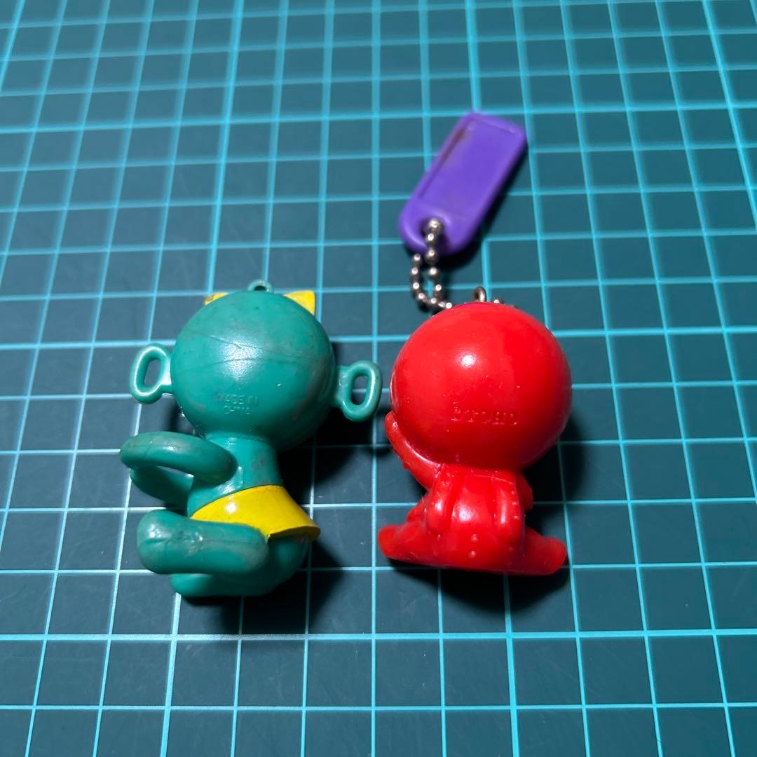 クレクレタコラ キーチェーンフィギュア - メルカリ