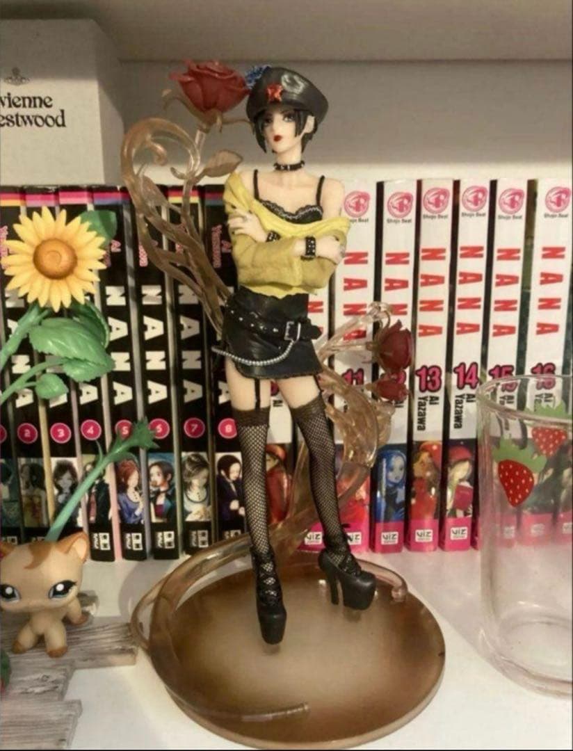 NANA 大崎ナナ&小松奈々 フィギュア セット - メルカリ