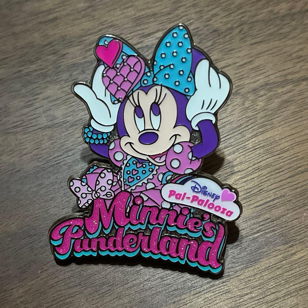 ディズニーランド ミニーのファンダーランド パルパルーザ ピンバッジ