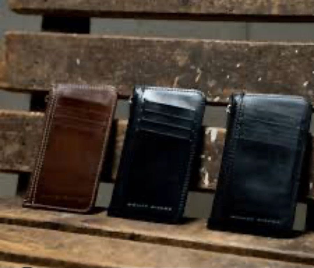 MAISON KINEMA キネマ　コードバン Leather wallet