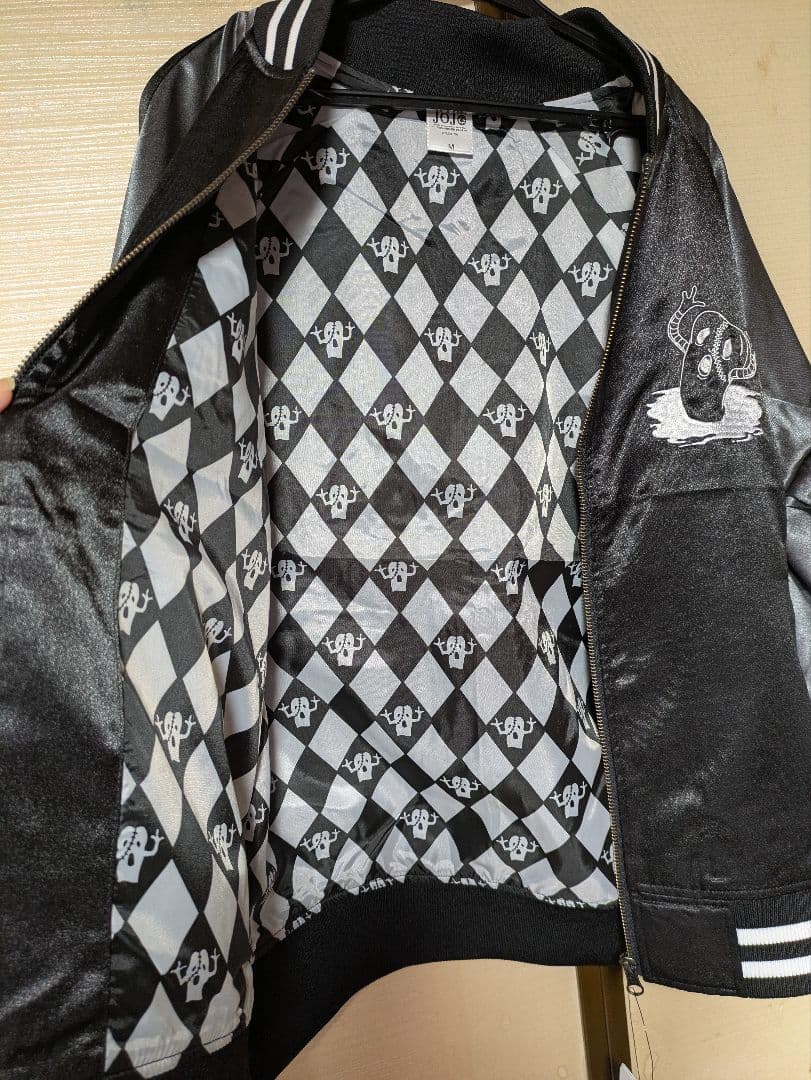 リゾット・ネエロ スカジャン ジョジョ 黄金の風 暗殺チーム アベイル