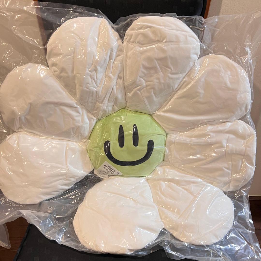 G-DRAGON ZO&FRIENDS ポップアップ　ZOA ジヨン クッション