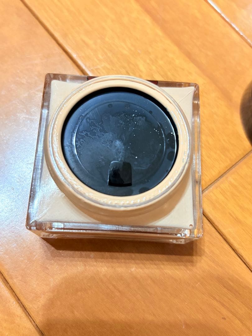 シュウウエムラ モチバーム アンリミテッド クリームファンデーション