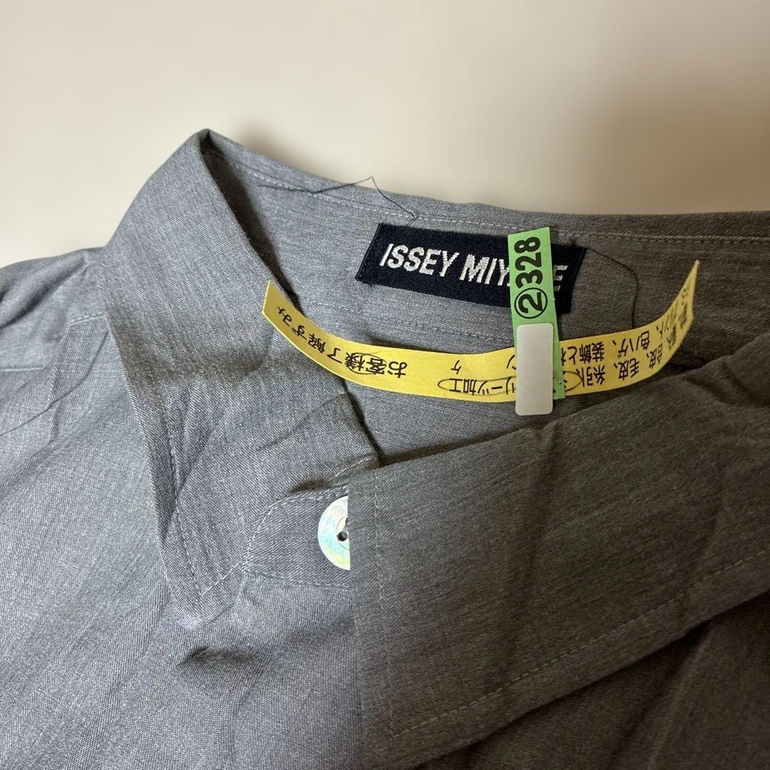 ISSEY MIYAKEヴィンテージ グレー プリーツ加工長袖シャツ