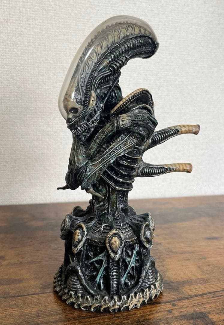 ALIEN エイリアン　スペシャルエディション　ミニバスト