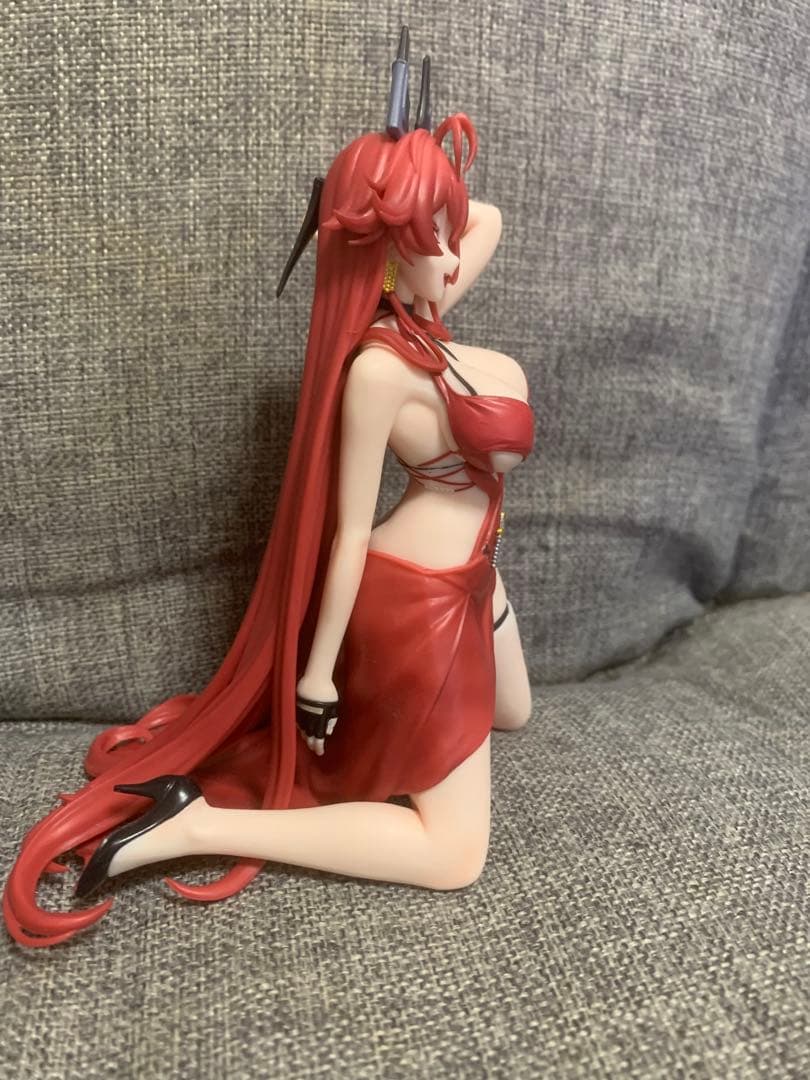 NIKKE ぬーどるストッパーフィギュア レッドフード ナンセンスレッド