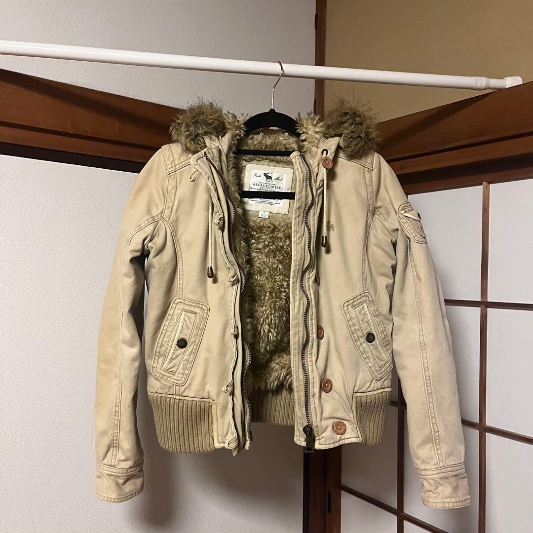 Abercrombie & Fitch ファージャケット