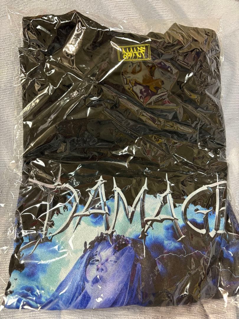 キズ 単独公演「星を踠く天邪鬼」Tシャツ　実写