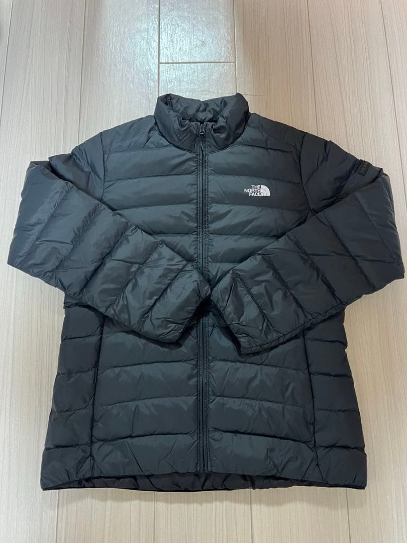 【新品】ノースフェイス ライトダウンジャケット黒 ダウン軽量 レディース L
