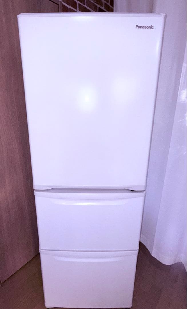 Panasonic スリム冷凍冷蔵庫 NR-C343CL-W（ホワイト）　左開き 概要 スリム冷凍冷蔵庫 NR-C343C | 冷蔵庫 | Panasonic