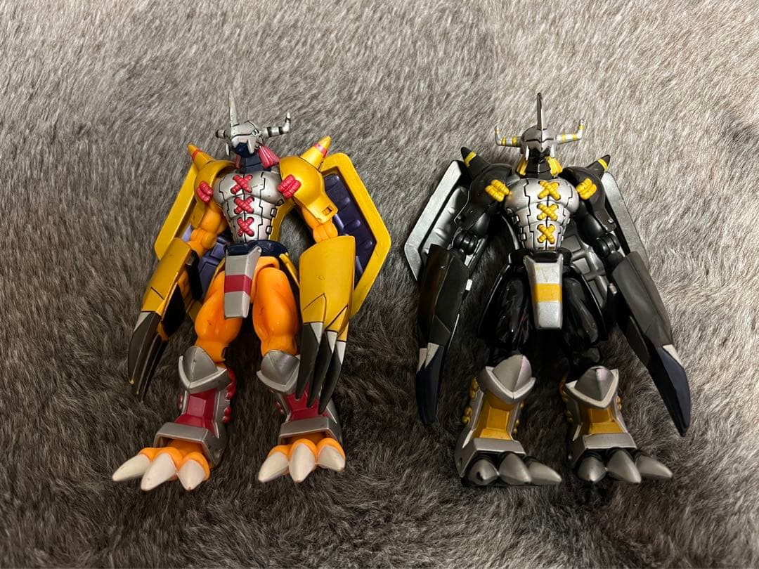 ウォーグレイモン　ブラックウォーグレイモン　d-real フィギュア　デジモン