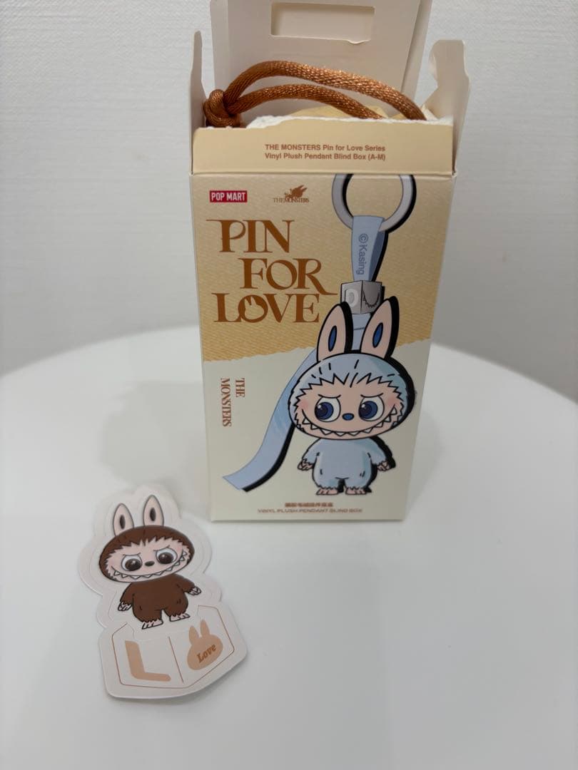 Labubu アルファベット【L】ラブブ ぬいぐるみ ペンダント popmart