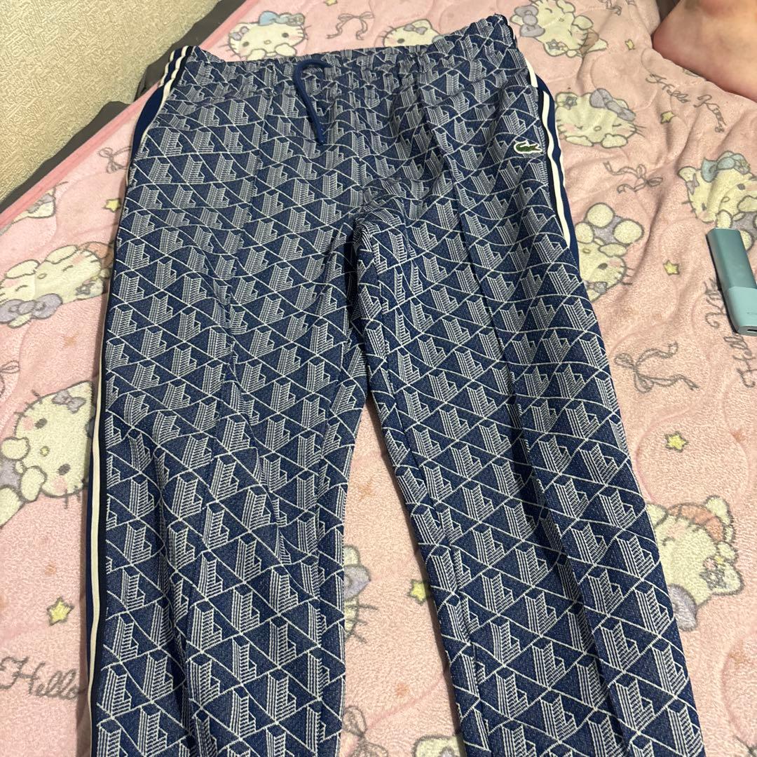 LACOSTE スウェット