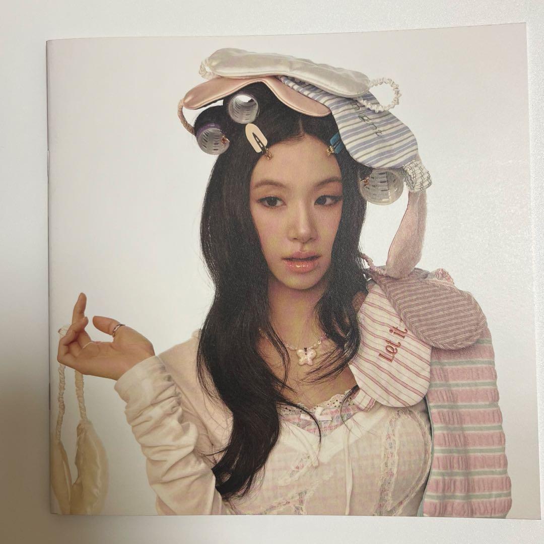 TWICE チェヨン アルバム TEN THE STORY GOES ON - メルカリ