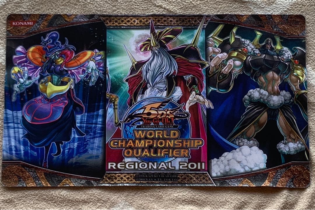 遊戯王 プレイマット 三極神 WCQ2011