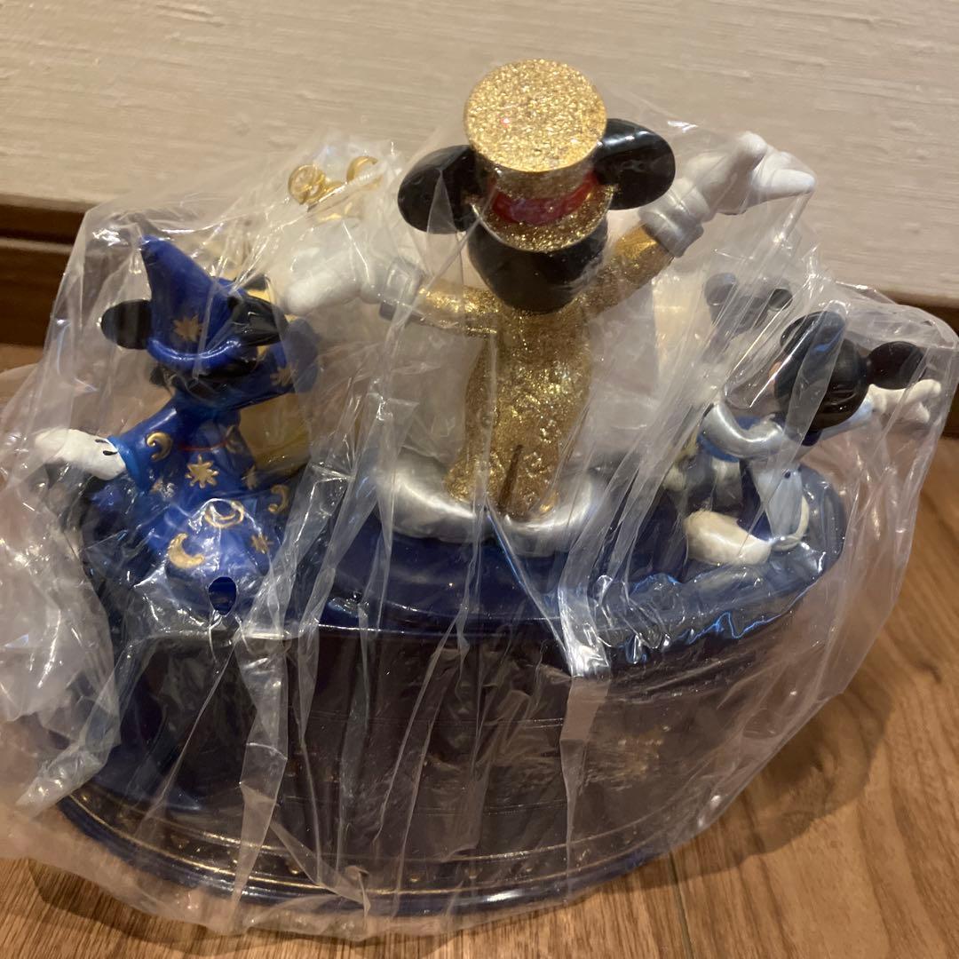 新品》東京ディズニーリゾート30周年記念 歴代ミッキーフィギュアリン