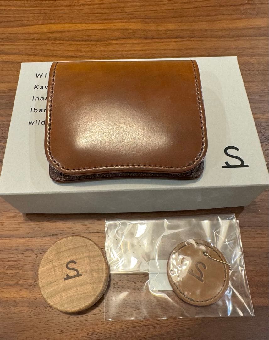 ワイルドスワンズ　パームv2 シェルコードバン バーボン WILDSWANS