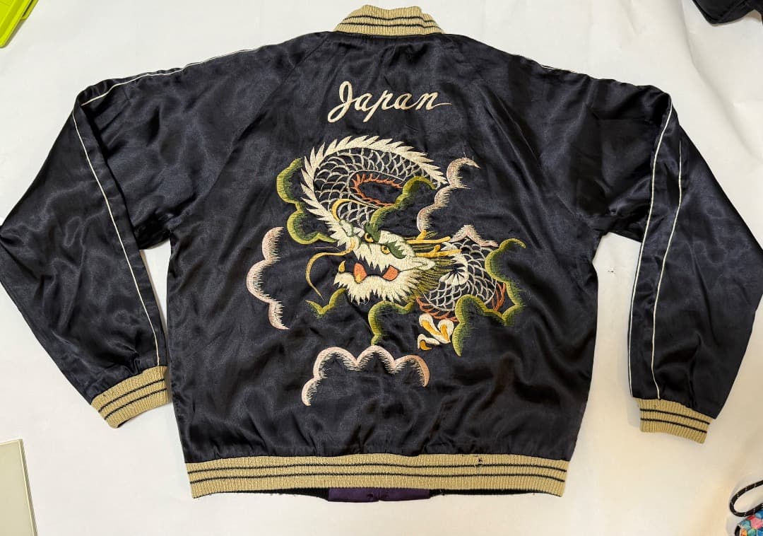 激レア・リバーシブル】スカジャン Lサイズ ドラゴン×パラトルーパー刺繍