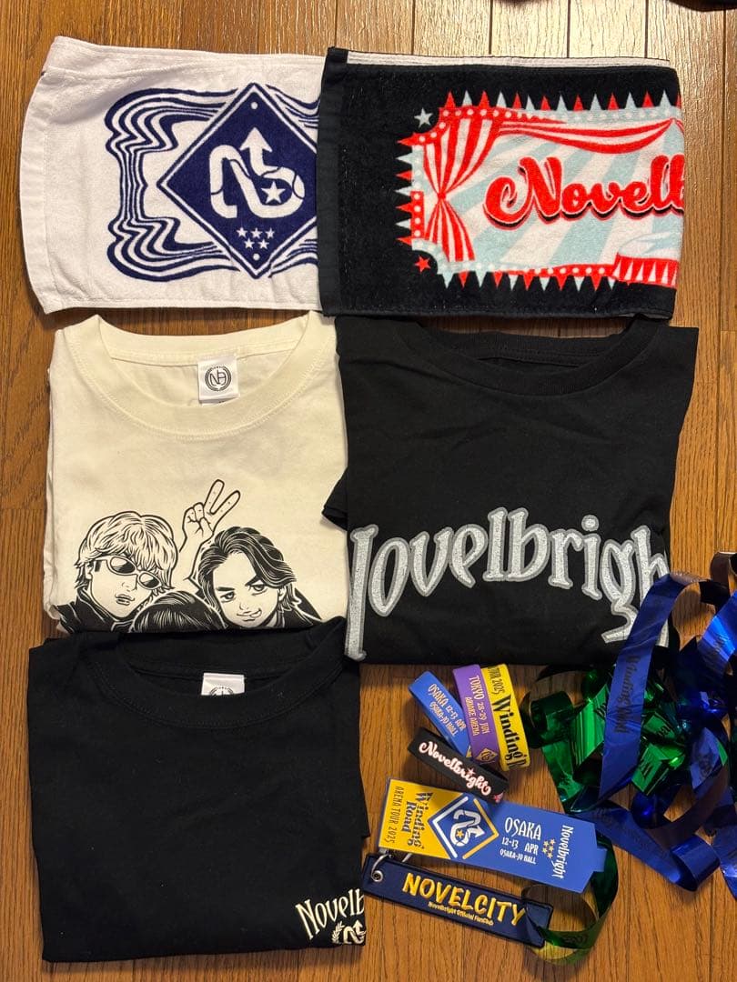 Novelbright Tシャツとグッズセット　バラ売り可 Tシャツ（スケッチねこたちLeaves series2・バニラホワイト）