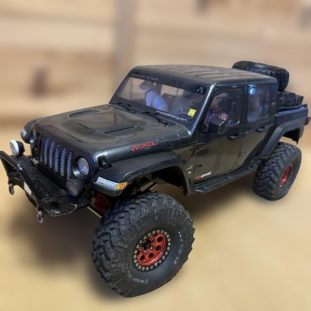 Axial SCX10III Jeep Gradiator クローラーラジコン Amazon.co.jp: Axial RCトラック 1/10 SCX10 III ジープ JT