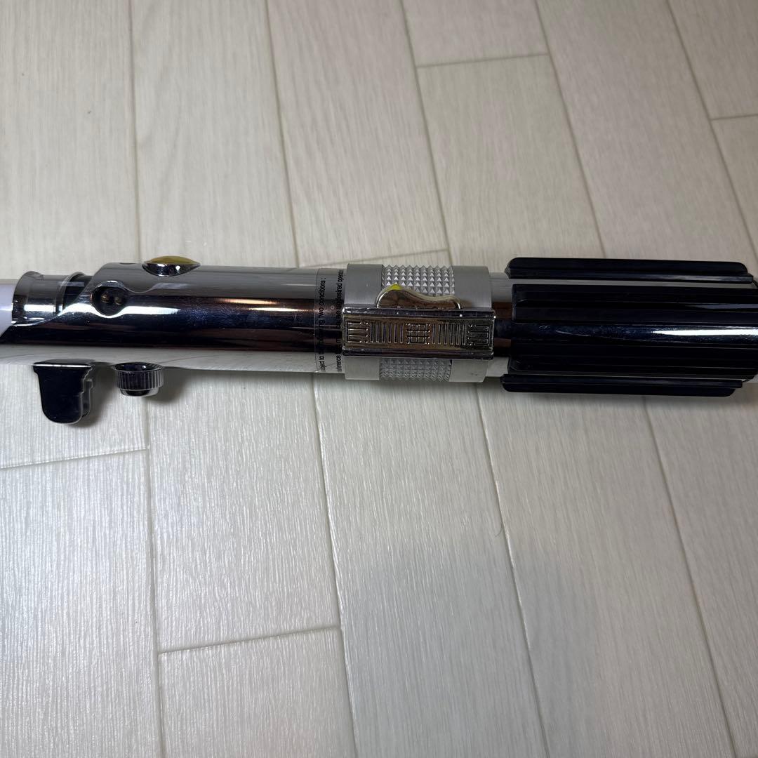 希少」正規品 青 ライトセーバー マスターレプリカ 音＆光可動 - メルカリ