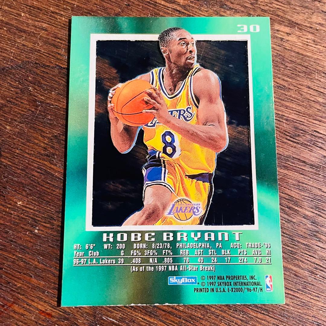 Kobe Bryant 30番 ロサンゼルス・レイカーズ - メルカリ