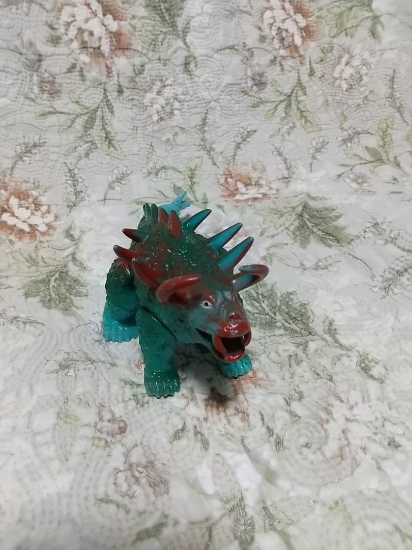 帰ってきたウルトラマン 怪獣 マグネドン ポピー ソフビ 交渉可