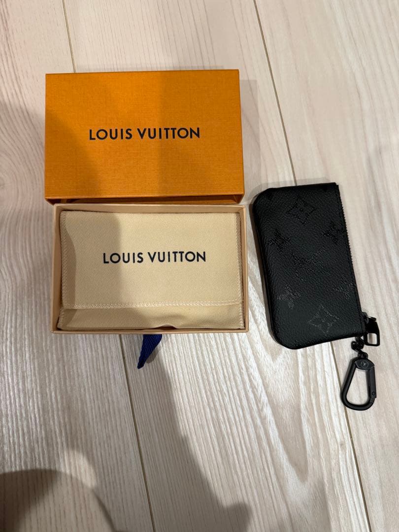 LOUIS VUITTON カードキーケース ポシェット・クレM26776 ギフトにも☆Louis Vuitton☆カードキーケース ポシェット・クレ