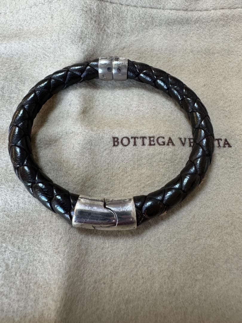 BOTTEGA VENETA／ボッテガヴェネタ_レザー ブレスレット 名入れ無料】【スペシャルラッピング付き】ボッテガヴェネタ