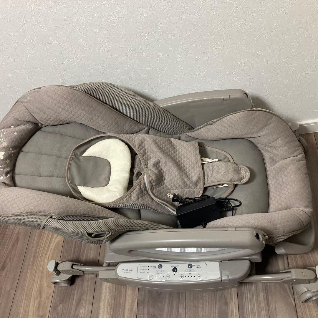 アップリカ ユラリズム オート プレミアム ムーンロックBR 電動 - メルカリ