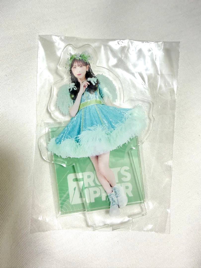 FRUITS ZIPPER 櫻井優衣 ラッフルくじ アクスタ - メルカリ