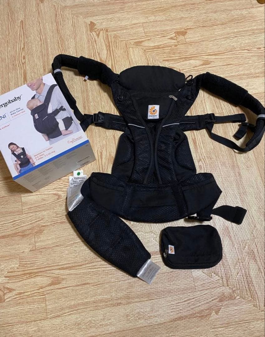 ergobaby OMNI breeze エルゴベビー　オムニブリーゼ　ブラック Amazon.co.jp: Ergobaby エルゴベビー EBC OMNI Breeze ペイント