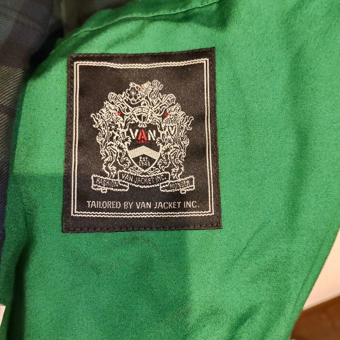 未使用 VAN 緑色 ジップアップ ジャケット - メルカリ