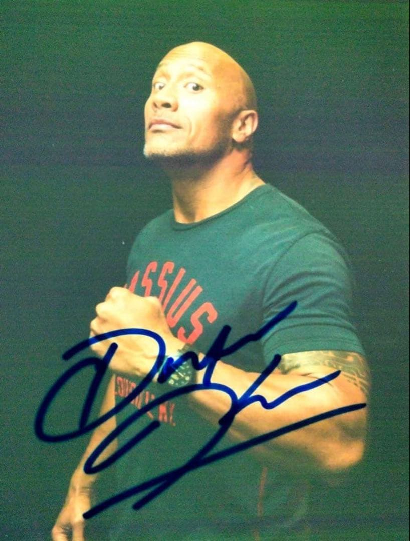 WWE/THEROCK 本人直筆サイン入りポートレート