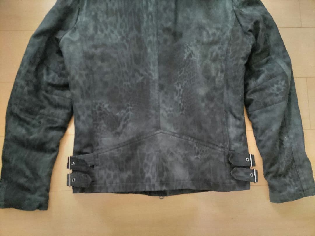 美品 トルネードマート レオパード柄スエード調ライダースジャケット