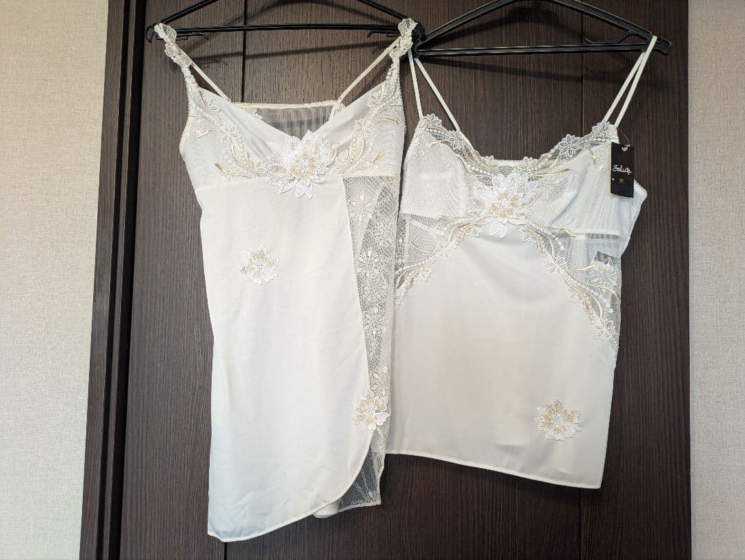 【新品2点】サルート⭐ 同シリーズ、キャミソール＆スリップ
