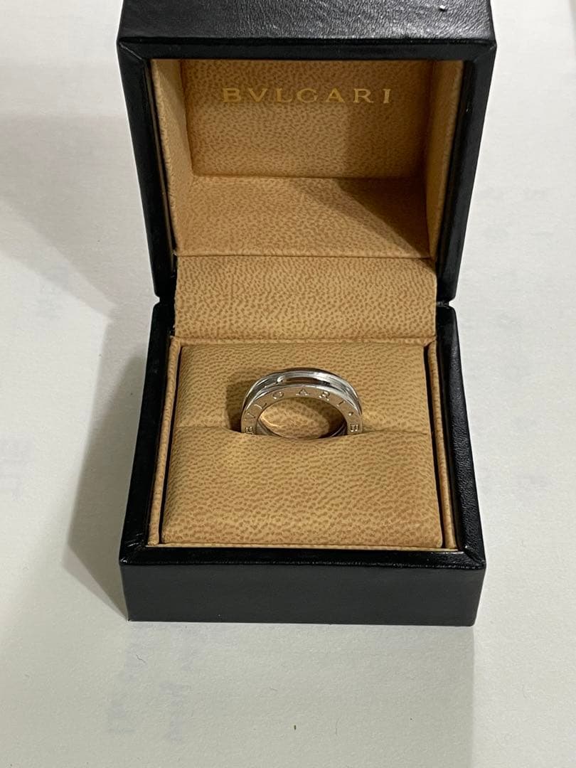 BVLGARI シルバー ロゴリング 専用ボックス付き