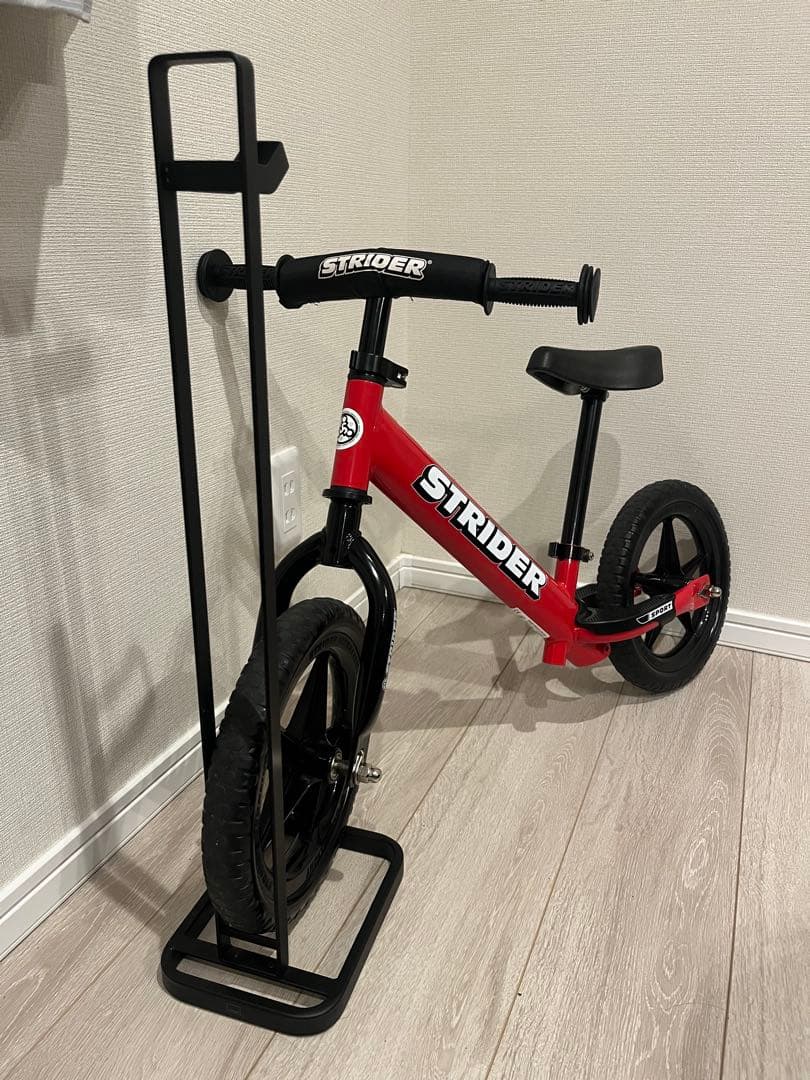ナカシリSTRIDER スポーツ　レッド　スタンド付き ストライダー スポーツ レッドカラー | CYCLE CARE公式 オンラインストア