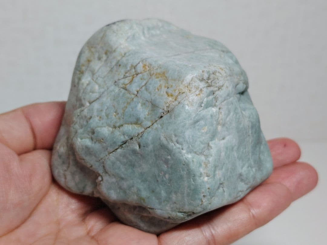 青灰 781g 翡翠 ヒスイ 原石 鑑賞石 自然石 誕生石 鉱物 鉱石 水石