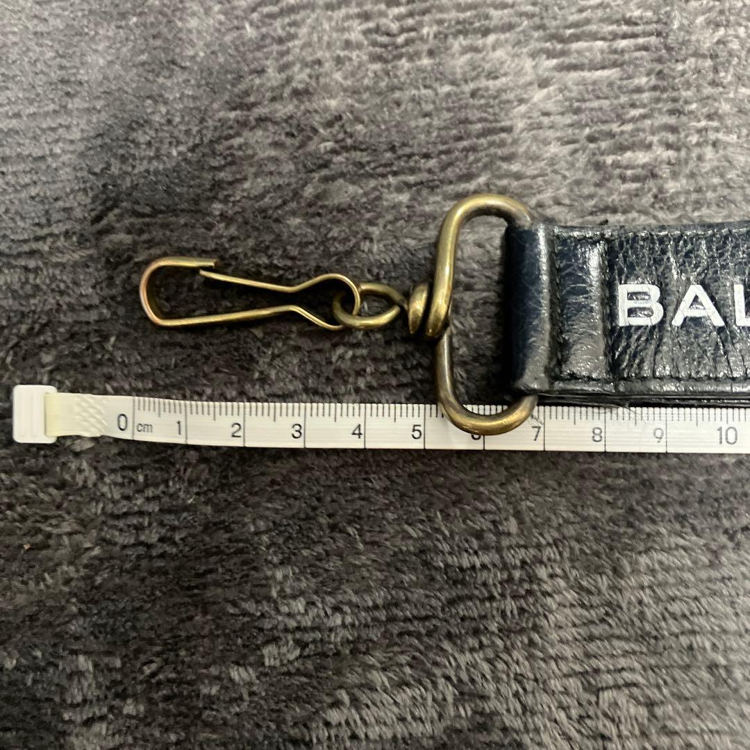 バレンシアガ ネックストラップ ネックウォレット ネックレス - メルカリ