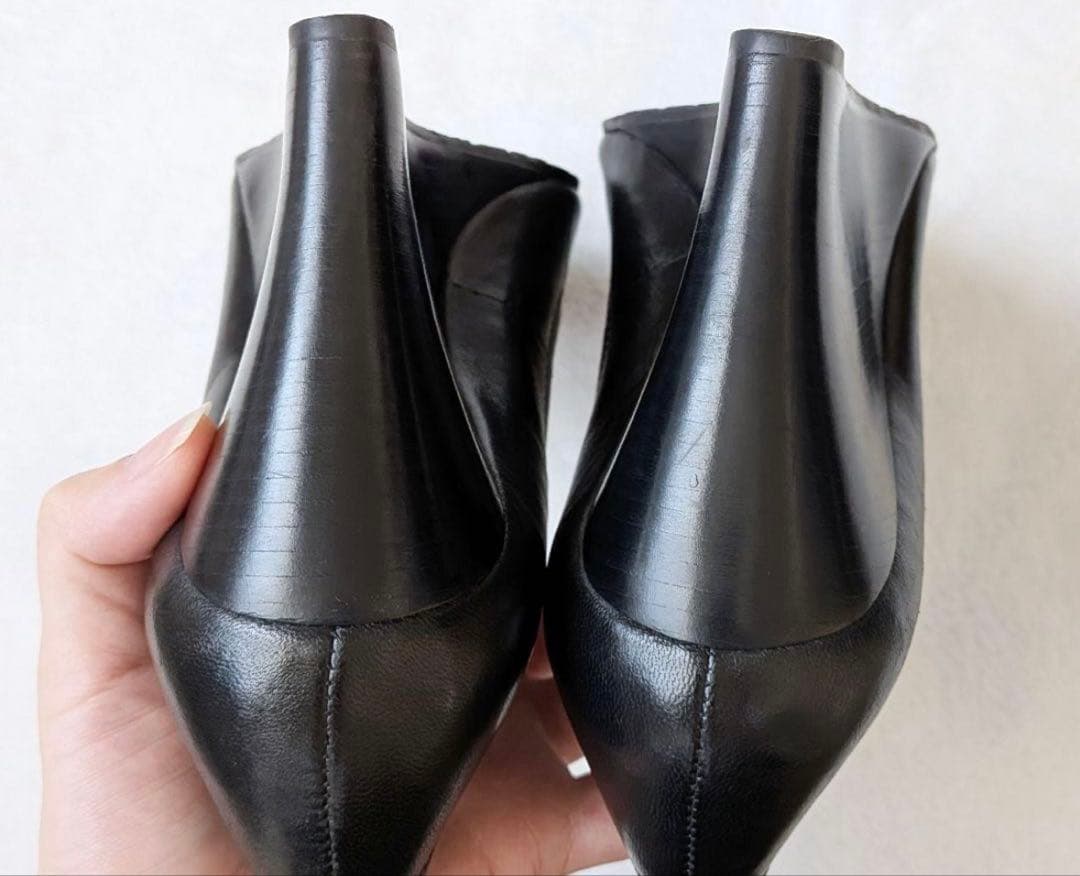 m*4様 Tory Burch ブラックレザー ハイヒール 8.5M