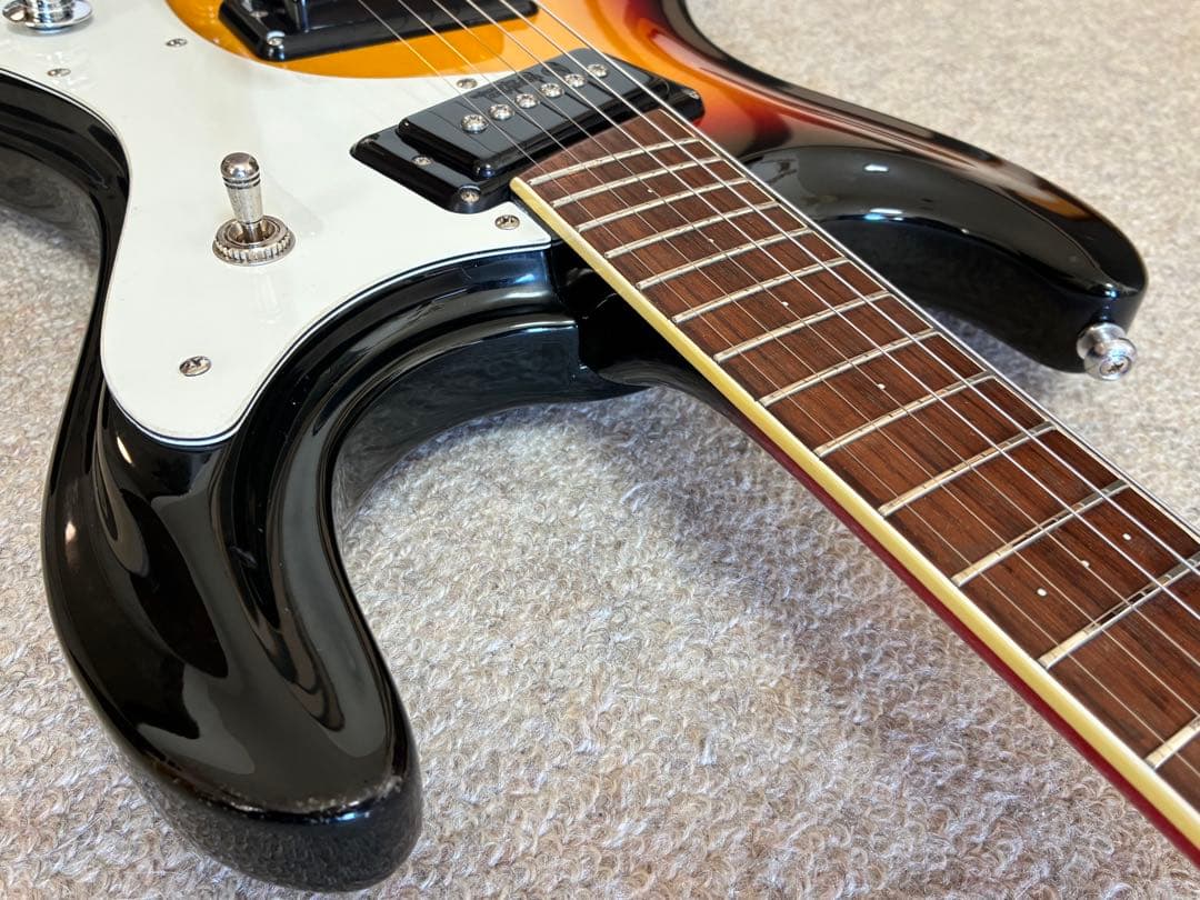 □お買い得！モズライト ベンチャーズモデル 国産黒雲製 演奏動画あり