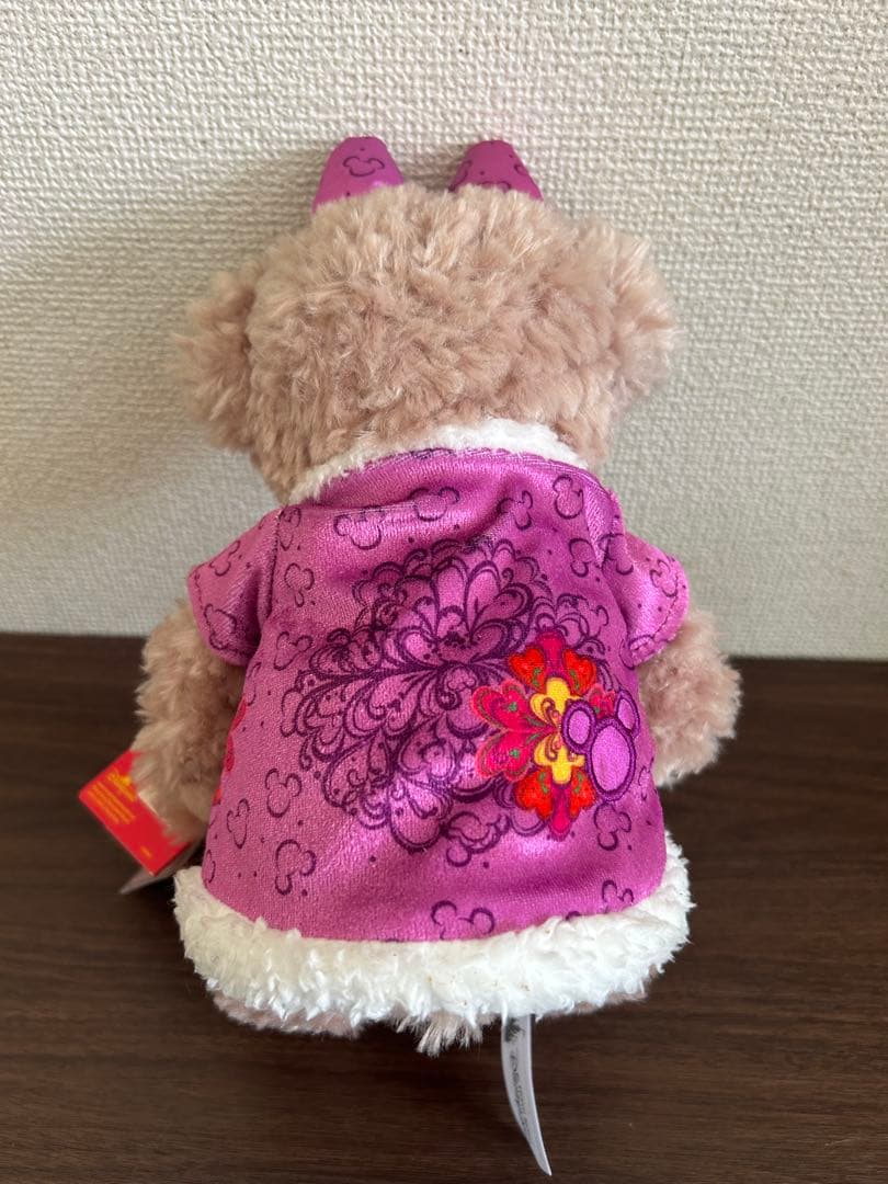 タグ付き】香港ディズニー限定 シェリーメイ ぬいぐるみ SS 旧正月