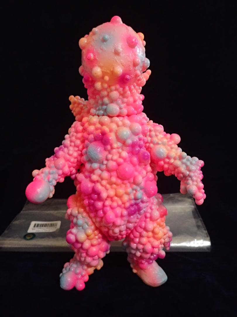 GORT×暗黒エンターテイメント オコリンボール ソフビ 墓場の画廊抽選販売